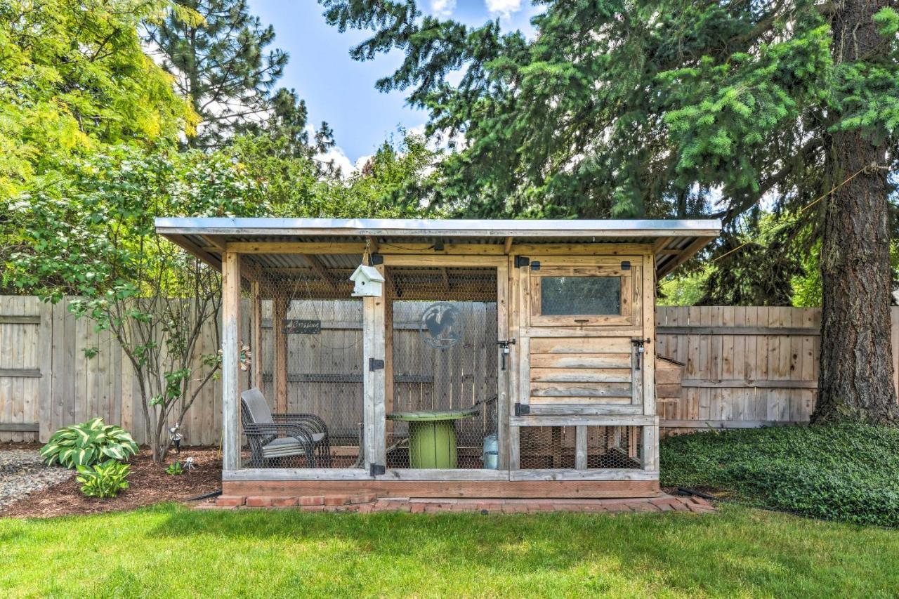 Central Medford Family Retreat With Large Yard! ภายนอก รูปภาพ